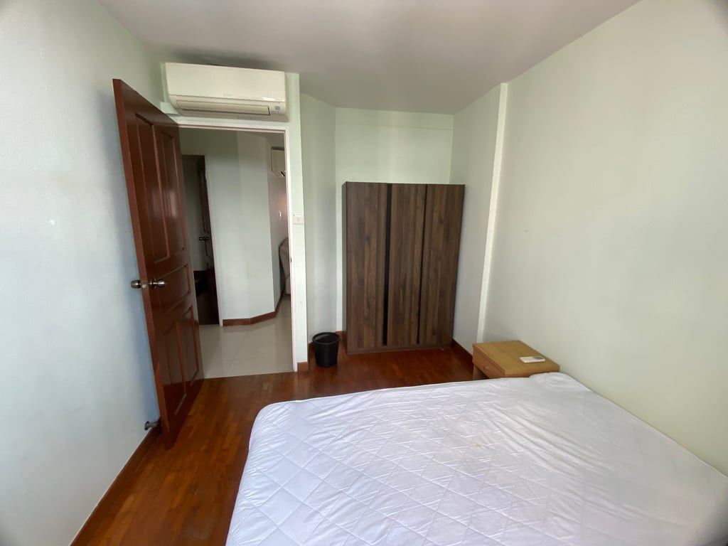 HDB Common Room for Rent in Bukit Panjang · 631 Senja Road, 670631 · S$ 800/mo - Image 2 of 8