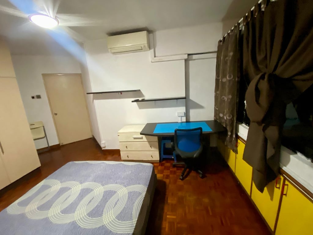 Condo Common Room for Rent in Jurong East · 117 Jurong East Street 13, 600117 · S$ 1,280/mo - Image 3 of 5