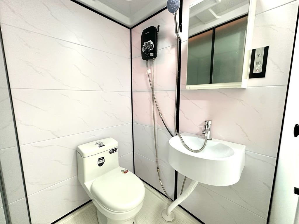Condo Master Room for Rent in Hougang · 777 Upper Serangoon Road, 534645 · S$ 1,700/mo - Image 5 of 7
