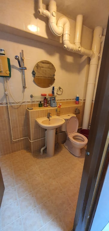Jurong West HDB Common Room for Rent – 819 Jurong West Street 81 - Image 3 of 3
