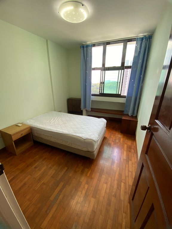 HDB Common Room for Rent in Bukit Panjang · 631 Senja Road, 670631 · S$ 800/mo - Image 6 of 8