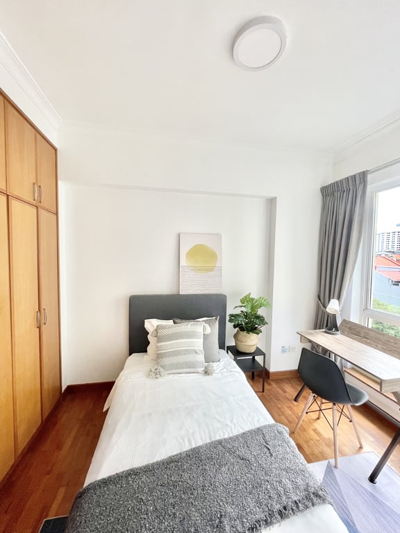 Condo Common Room for Rent in Outram · 33 Club Street, 069415 · S$ 1,750/mo - Image 2 of 7