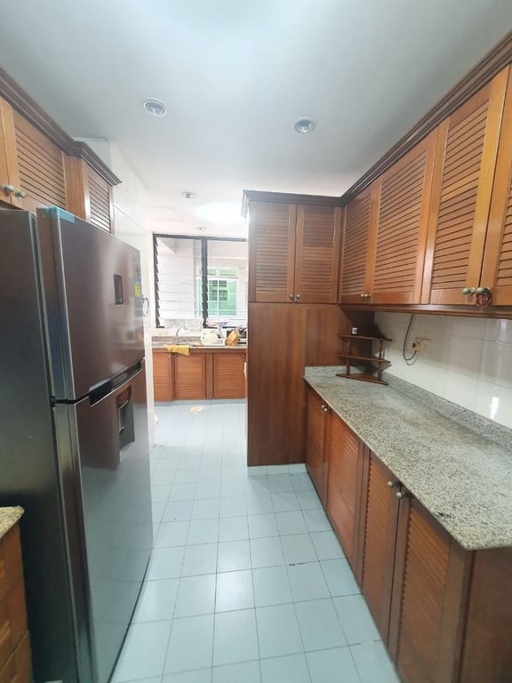 Condo Common Room for Rent in Novena · 279 Balestier Road, 329727 · S$ 1,250/mo - Image 5 of 10