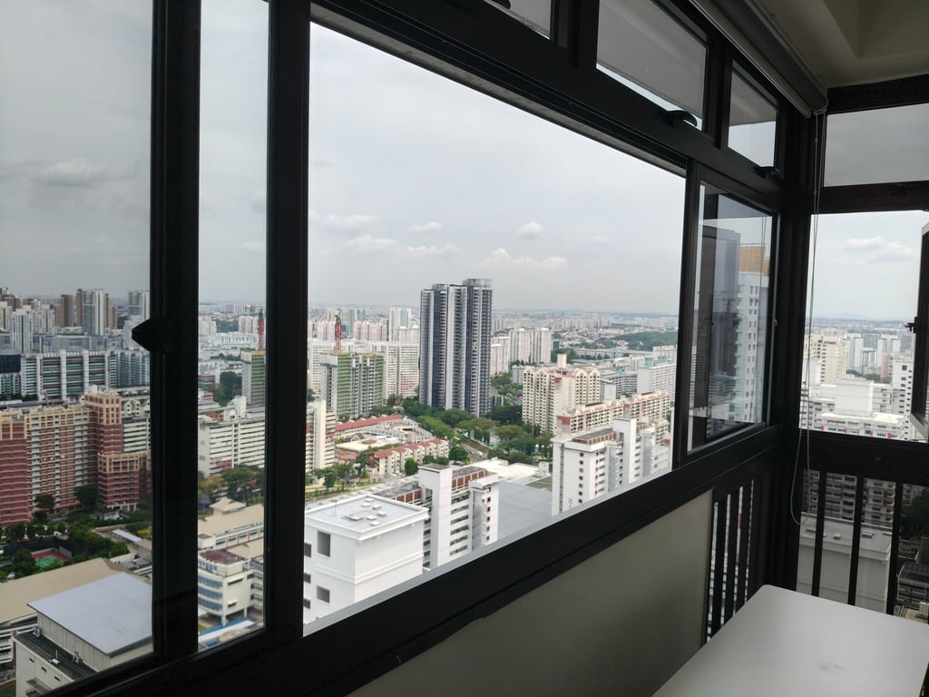 HDB Common Room for Rent in Toa Payoh · 145 Lorong 2 Toa Payoh · S$ 1,400/mo - Image 1 of 1