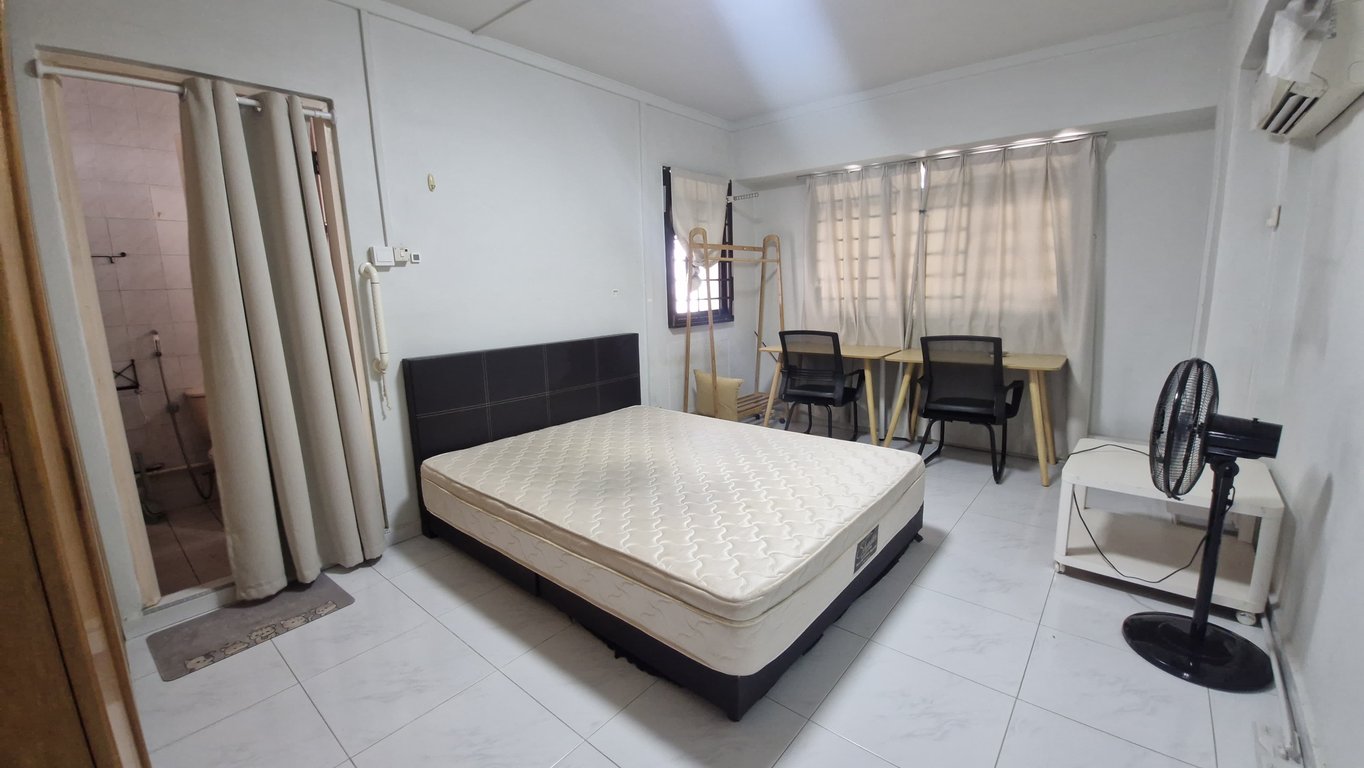 HDB Master Room for Rent in Sembawang · 321 Sembawang Close · S$ 1,100/mo - Image 1 of 1
