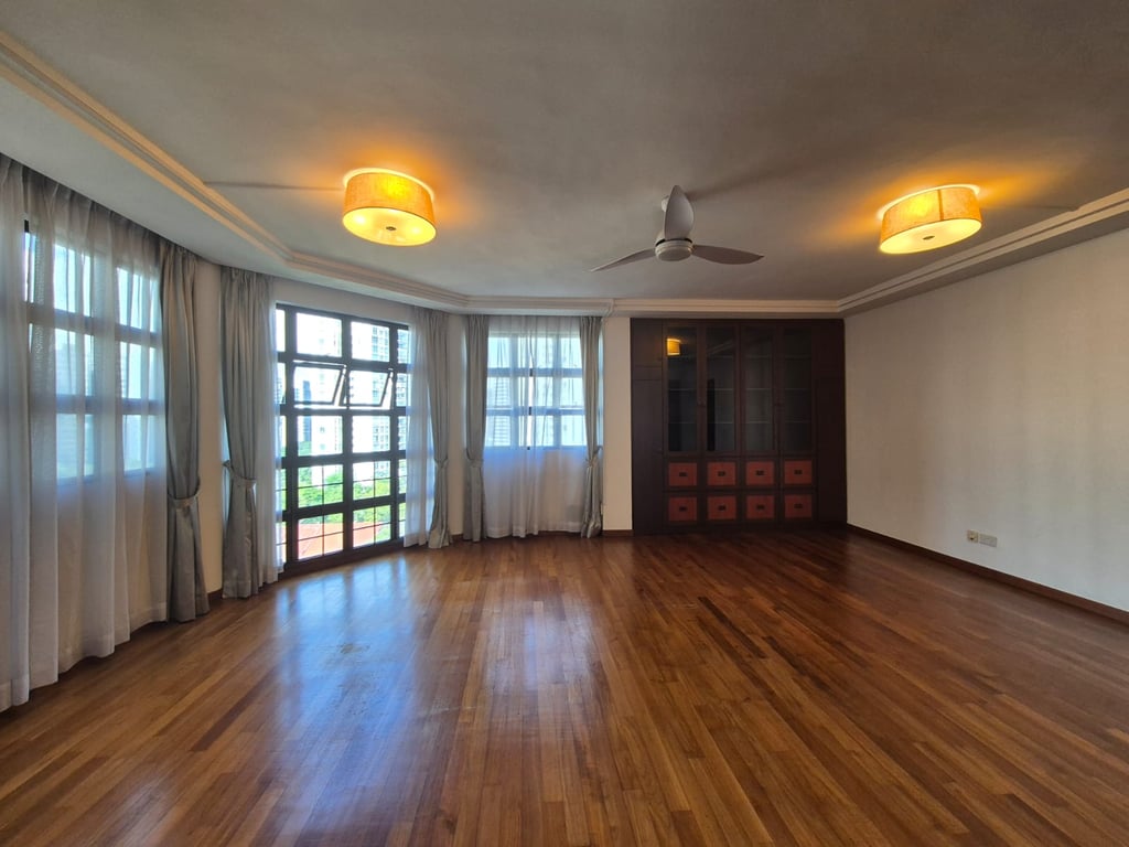 Condo Whole Unit for Rent in Marine Parade · 39 Marine Parade, 449265 · S$ 5,100/mo - Image 1 of 7