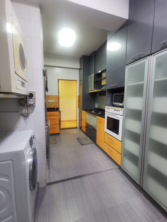 Tampines Condo Whole Unit for Rent – 708 Upper Changi Road East - Image 9 of 9