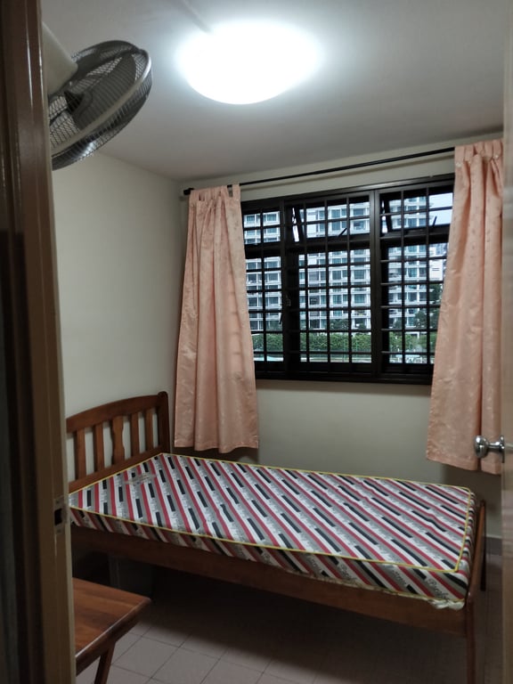 HDB Common Room for Rent in Geylang · 21 Balam Road · S$ 600/mo - Image 1 of 1