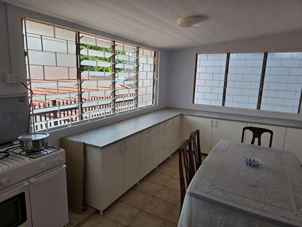 Landed Whole Unit for Rent in Serangoon · Chiselhurst Grove · S$ 5,000/mo - Image 5 of 5