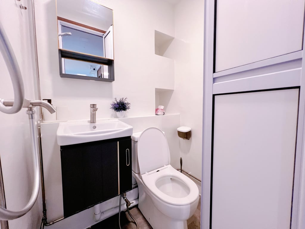 Tampines Condo Common Room for Rent – 1 Simei Street 4 - Image 6 of 6
