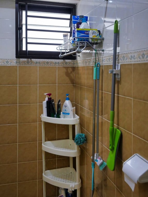 HDB Master Room for Rent in Clementi · 455 Clementi Avenue 3, 120455 · S$ 1,600/mo - Image 3 of 3