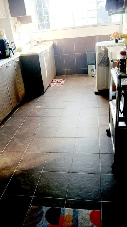 HDB Common Room for Rent at 185 Boon Lay Avenue, Jurong West - Image 3 of 7