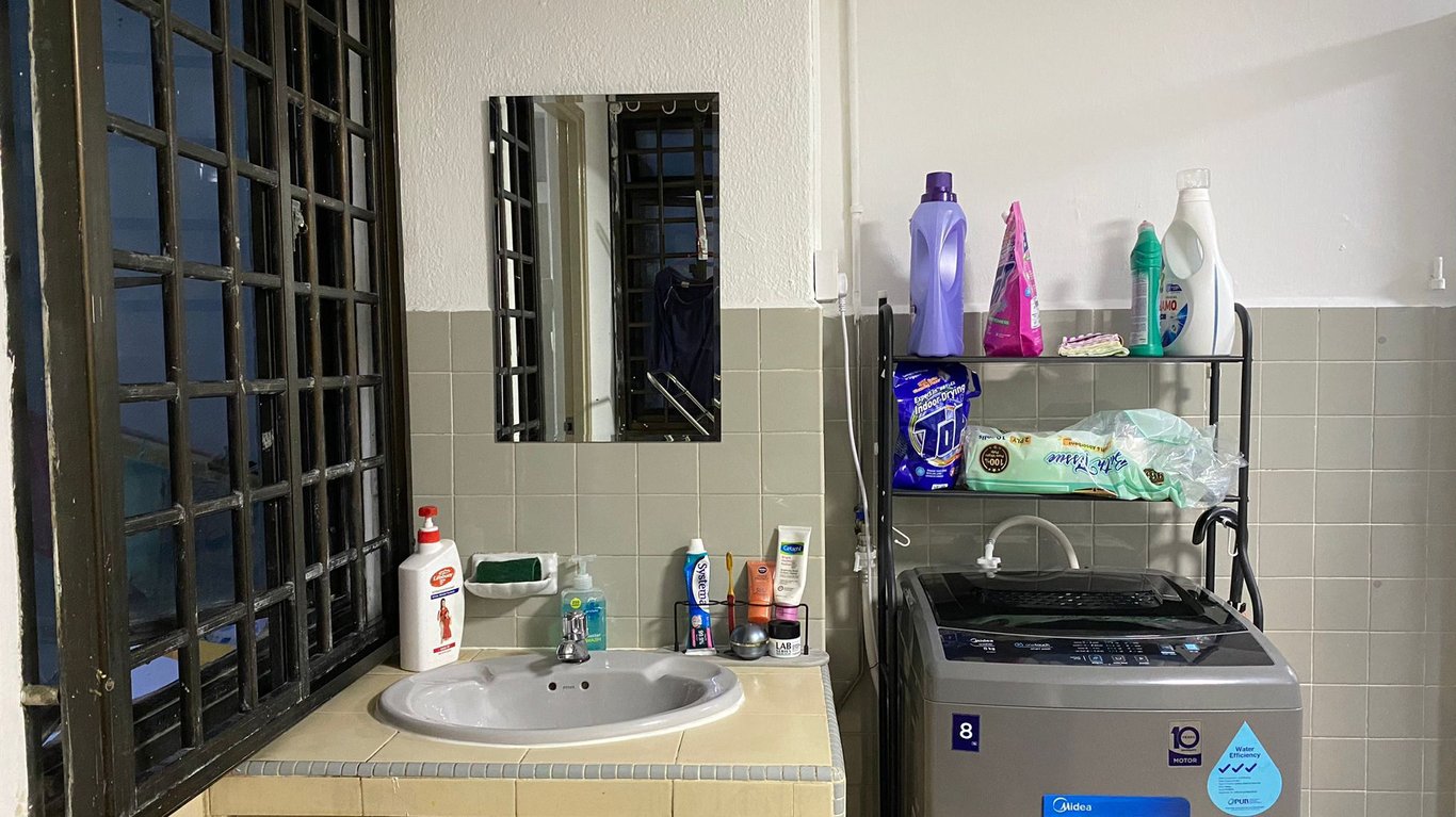 HDB Common Room for Rent in Geylang · 35 Circuit Road, 370035 · S$ 1,150/mo - Image 5 of 9