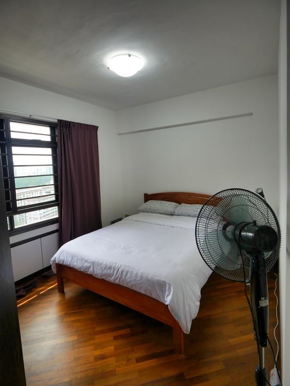 HDB Master Room for Rent in Clementi · 455 Clementi Avenue 3, 120455 · S$ 1,600/mo - Image 1 of 3