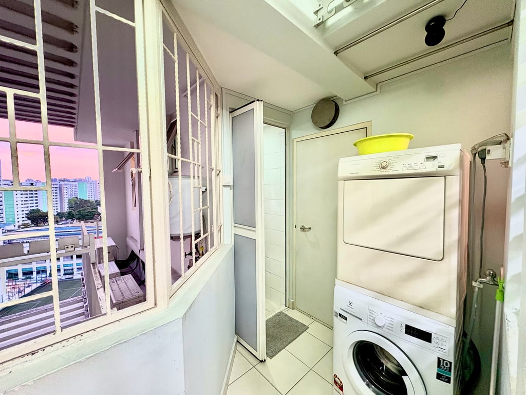 Ang Mo Kio Condo Common Room for Rent – 25 Ang Mo Kio Avenue 9 - Image 8 of 9