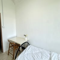 Bukit Batok Condo Common Room for Rent – 56 Bukit Batok East Avenue 5 - Image 10 of 15 - Thumbnail