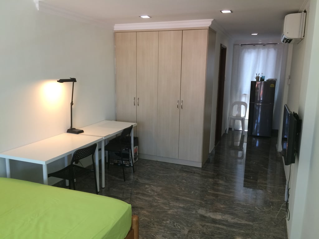 Bukit Timah Landed Master Room for Rent – 10E Sixth Avenue - Image 2 of 4