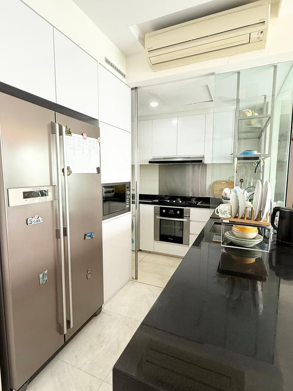 HDB Whole Unit for Rent in Bedok · 643 Bedok Reservoir Road, 410643 · S$ 3,600/mo - Image 3 of 9