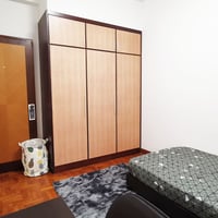 Woodlands Condo Common Room for Rent – 25 Rosewood Drive - Image 2 of 7 - Thumbnail