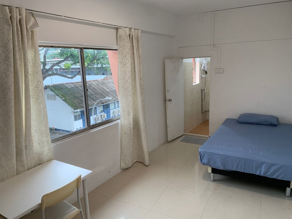 Landed Master Room for Rent in Geylang · 433 Geylang Road · S$ 1,300/mo - Image 1 of 1