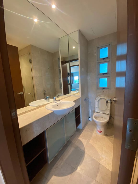Condo Common Room for Rent in Novena · 2A Derbyshire Road, 309470 · S$ 1,550/mo - Image 3 of 4