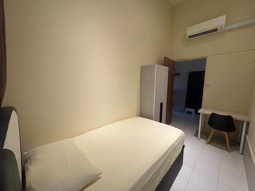 Bedok Landed Common Room for Rent – 97 Joo Chiat Avenue - Image 2 of 8