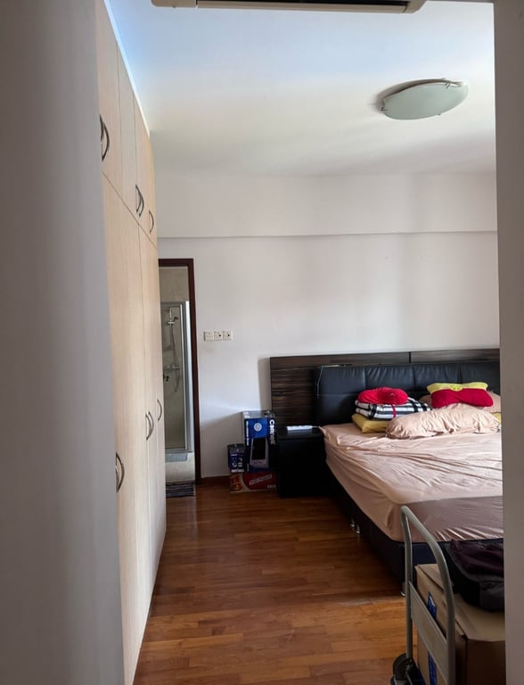 Condo Master Room for Rent in Pasir Ris · 2 Flora Drive · S$ 1,600/mo - Image 1 of 1