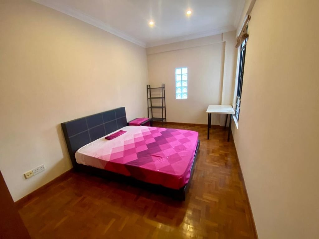 Condo Common Room for Rent in Bedok · 122 Lorong Sarina, 416696 · S$ 1,450/mo - Image 3 of 12