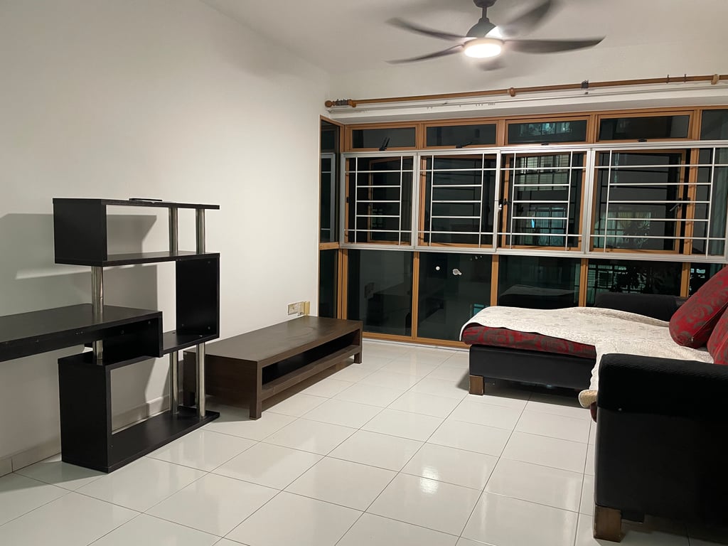 HDB Whole Unit for Rent in Sengkang · 313 Anchorvale Road, 540313 · S$ 3,250/mo - Image 4 of 9