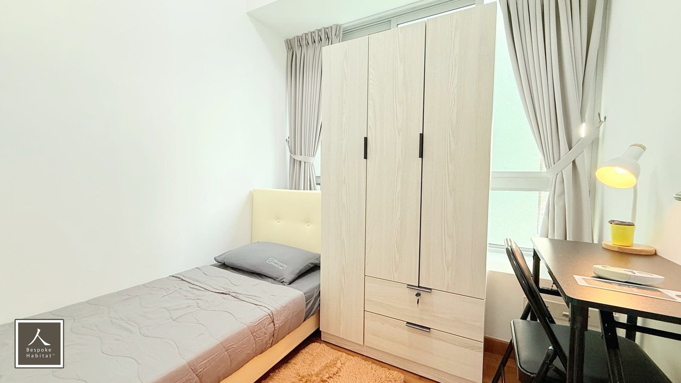 Condo Common Room for Rent in Clementi · 12 West Coast Road · S$ 1,400/mo - Image 1 of 1