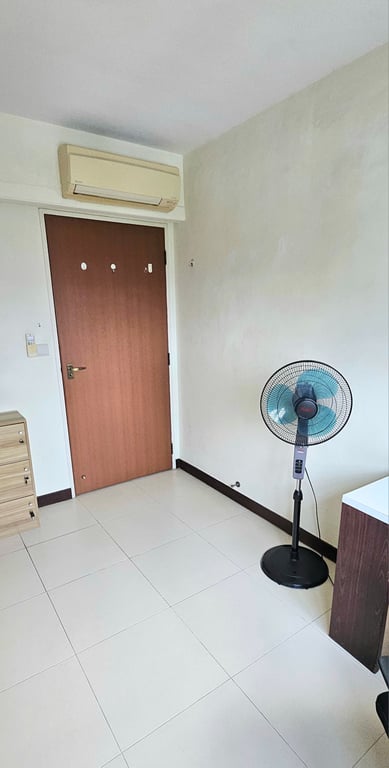 Hougang HDB Common Room for Rent – 987C Buangkok Green - Image 3 of 8