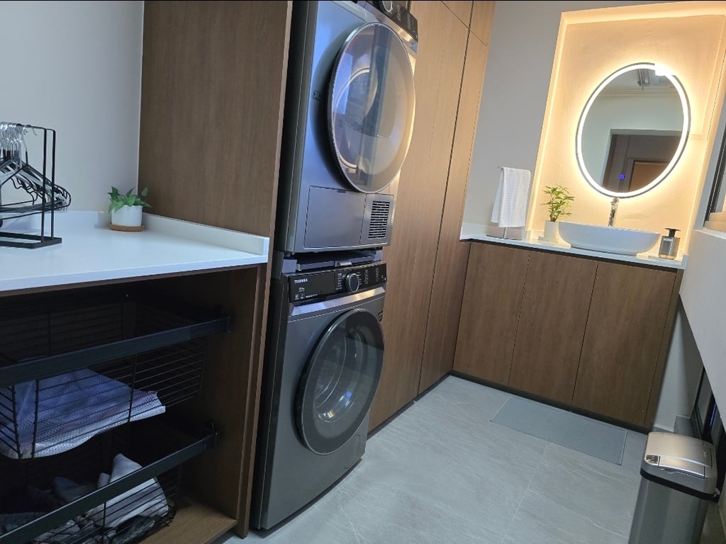 HDB Common Room for Rent in Woodlands · 724 Woodlands Avenue 6, 730724 · S$ 1,000/mo - Image 1 of 5