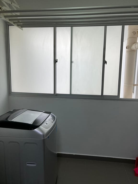 HDB Master Room for Rent in Yishun · 468A Yishun Street 43, 761468 · S$ 1,400/mo - Image 4 of 4