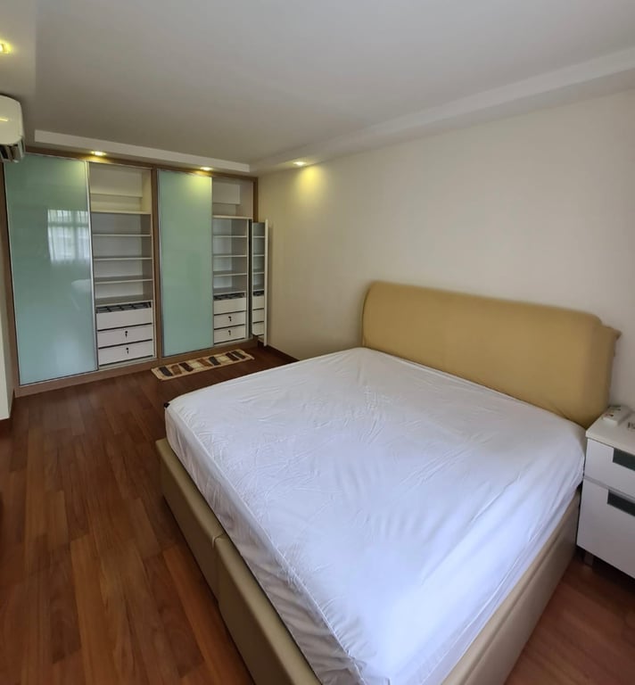 Tampines HDB Master Room for Rent – 522B Tampines Central 7 - Image 1 of 5
