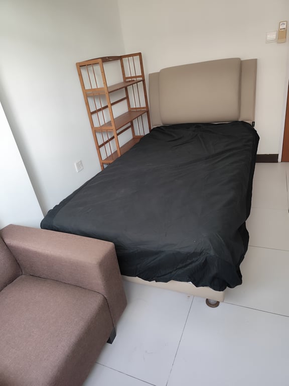 HDB Common Room for Rent in Yishun · 458 Yishun Avenue 11, 760458 · S$ 900/mo - Image 3 of 5