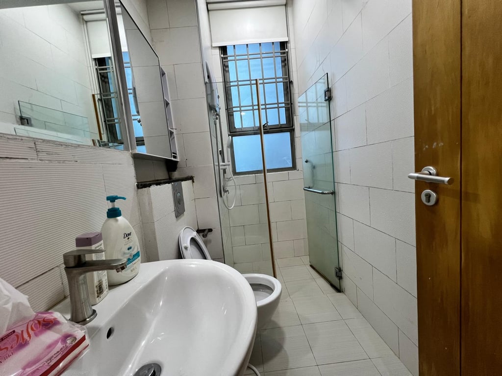 Bedok Condo Common Room for Rent – 498 Upper East Coast Road - Image 5 of 5