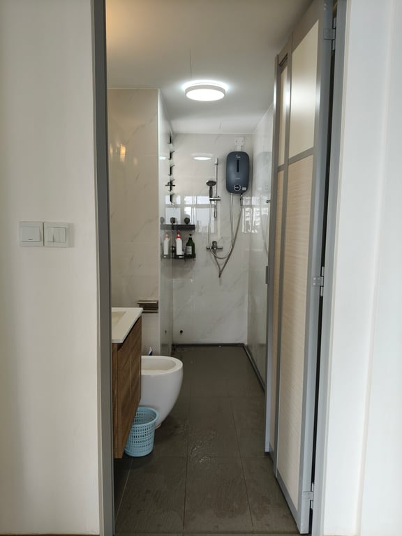 Toa Payoh HDB Common Room for Rent – 145 Lorong 2 Toa Payoh - Image 4 of 4