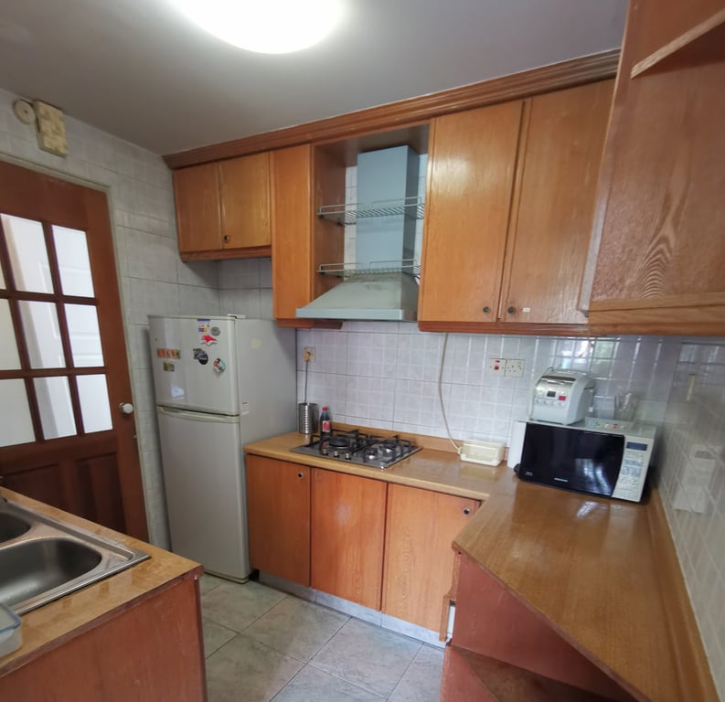 Condo Common Room for Rent in Novena · 2 Jalan Merlimau, 308729 · S$ 1,300/mo - Image 10 of 12