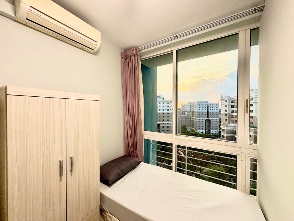 Ang Mo Kio Condo Common Room for Rent – 25 Ang Mo Kio Avenue 9 - Image 2 of 8