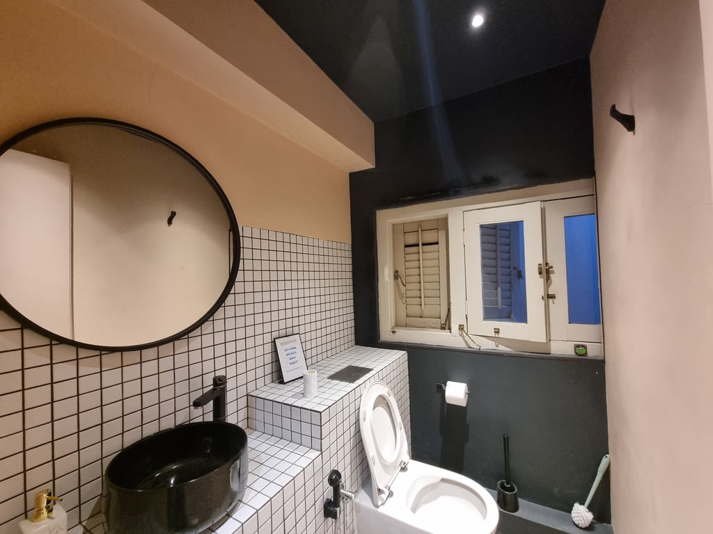 Outram Landed Common Room for Rent – 15 Temple Street - Image 5 of 9