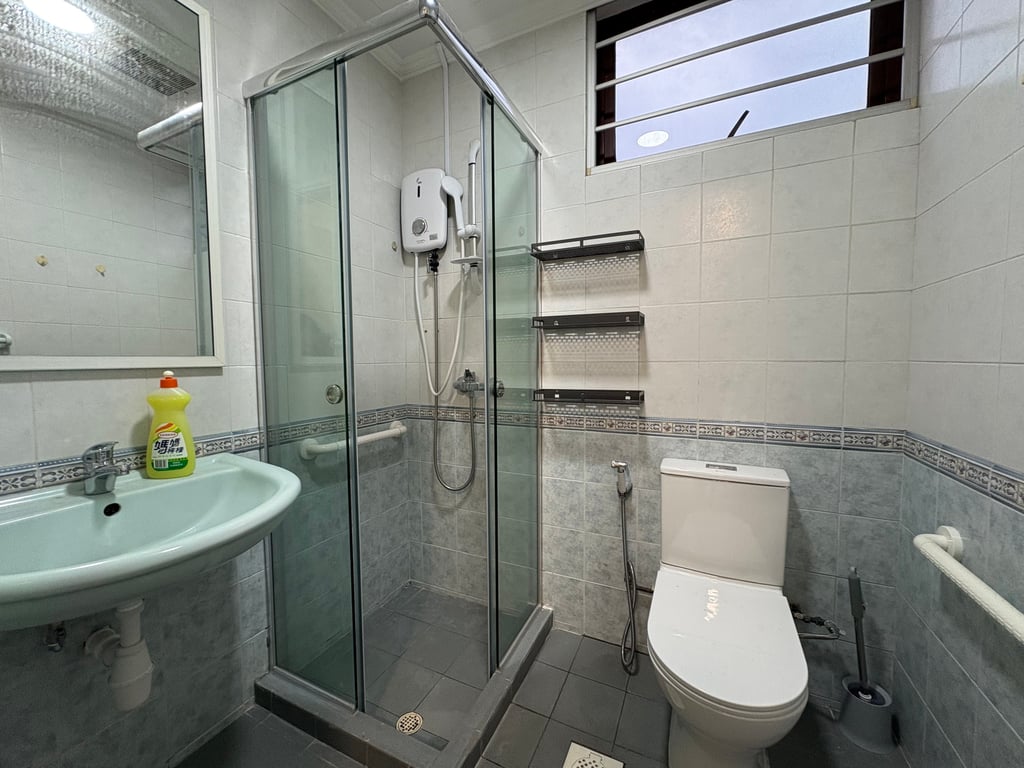 Condo Common Room for Rent in Novena · 130 Thomson Road, 307682 · S$ 1,000/mo - Image 2 of 6