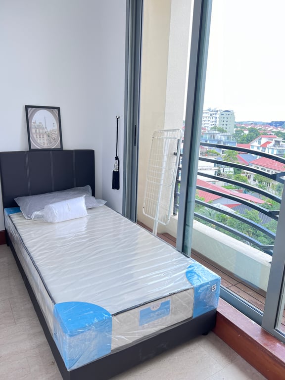 Condo Common Room for Rent in Tampines · 781 Upper Changi Road East · S$ 1,230/mo - Image 1 of 1