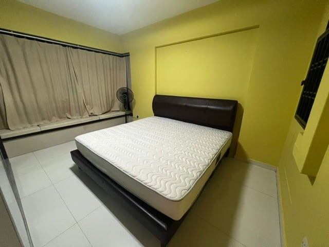 Jurong West HDB Whole Unit for Rent – 337B Tah Ching Road - Image 2 of 9