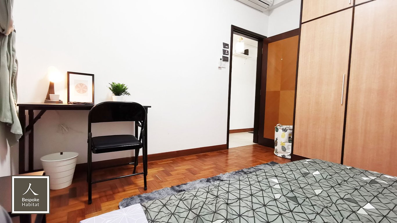 Woodlands Condo Common Room for Rent – 25 Rosewood Drive - Image 4 of 7