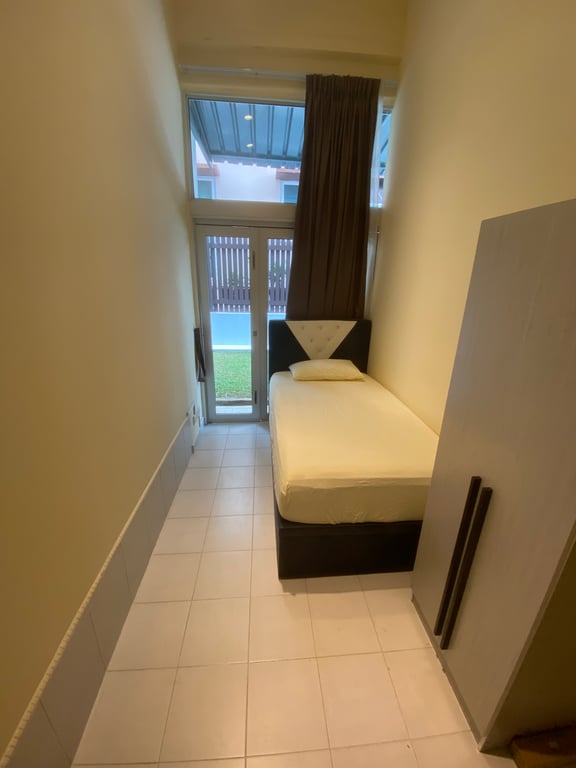 Landed Common Room for Rent in Bedok · 97 Joo Chiat Avenue, 428201 · S$ 950/mo - Image 1 of 8