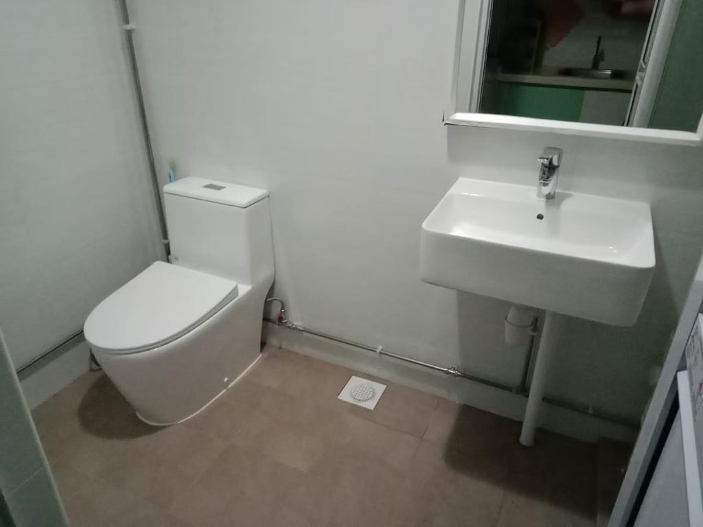 HDB Common Room for Rent in Choa Chu Kang · 414 Choa Chu Kang Avenue 4, 680414 · S$ 850/mo - Image 3 of 3