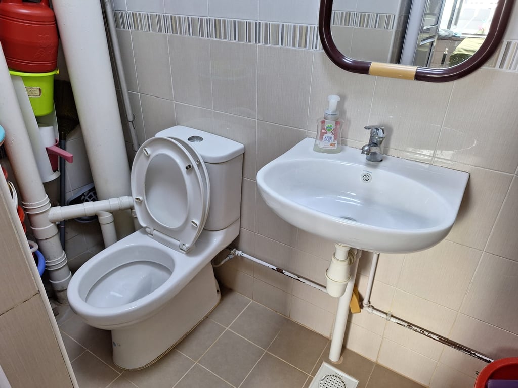 Jurong East HDB Common Room for Rent – 216 Jurong East Street 21 - Image 6 of 6
