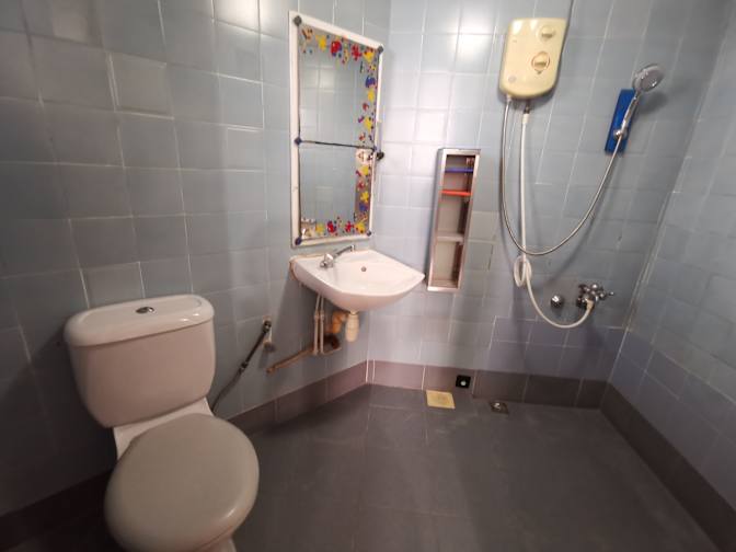Condo Common Room for Rent in Jurong East · 124 Jurong East Street 13, 600124 · S$ 1,280/mo - Image 5 of 8