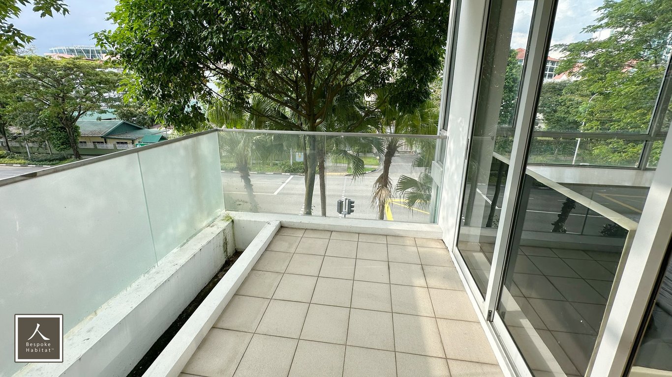 Queenstown Condo Common Room for Rent – 353 Pasir Panjang Road - Image 2 of 6