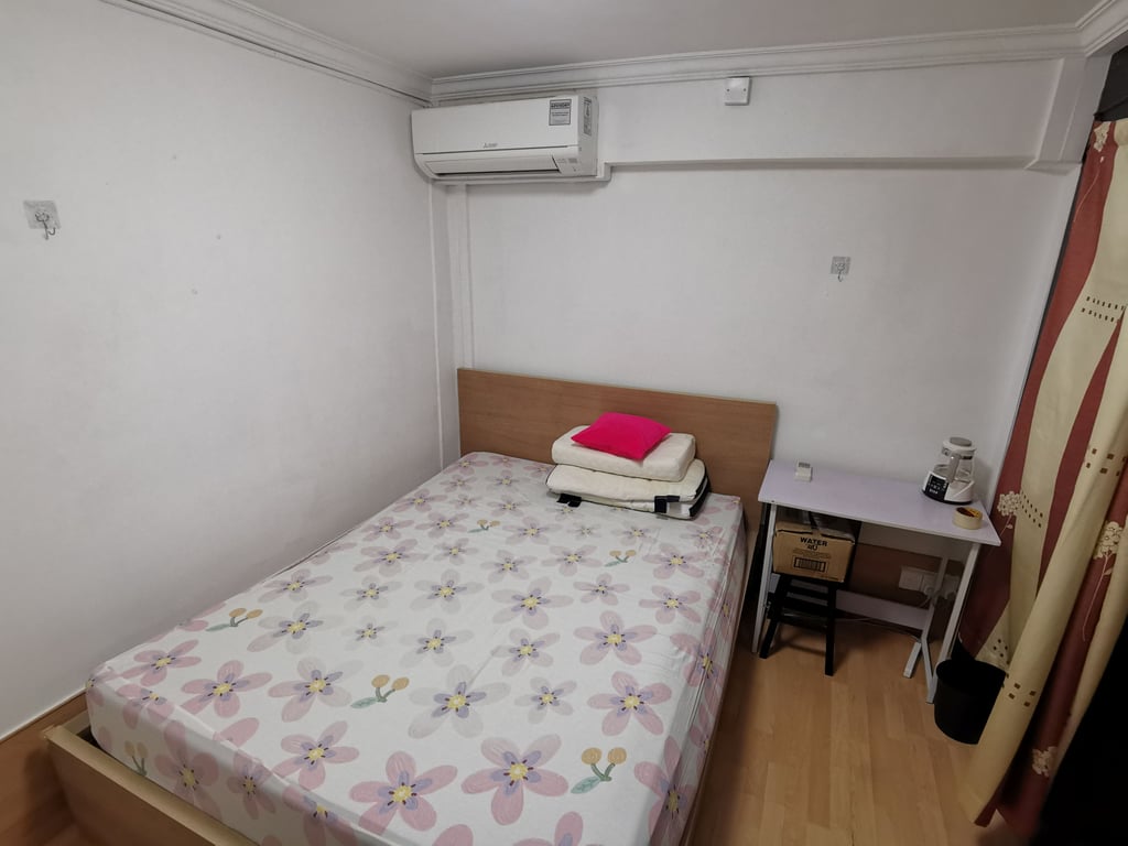 ✅ Verified HDB Common Room for Rent at 15 Beach Road, Kallang - Image 2 of 3